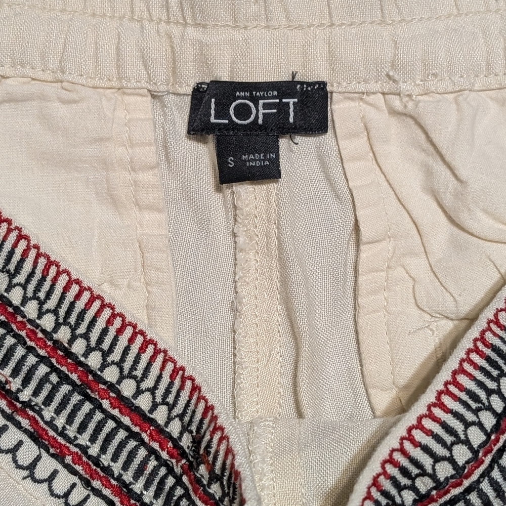 LOFT High Waist Shorts - Cream with Red and Black Details - Picture 2 of 7
